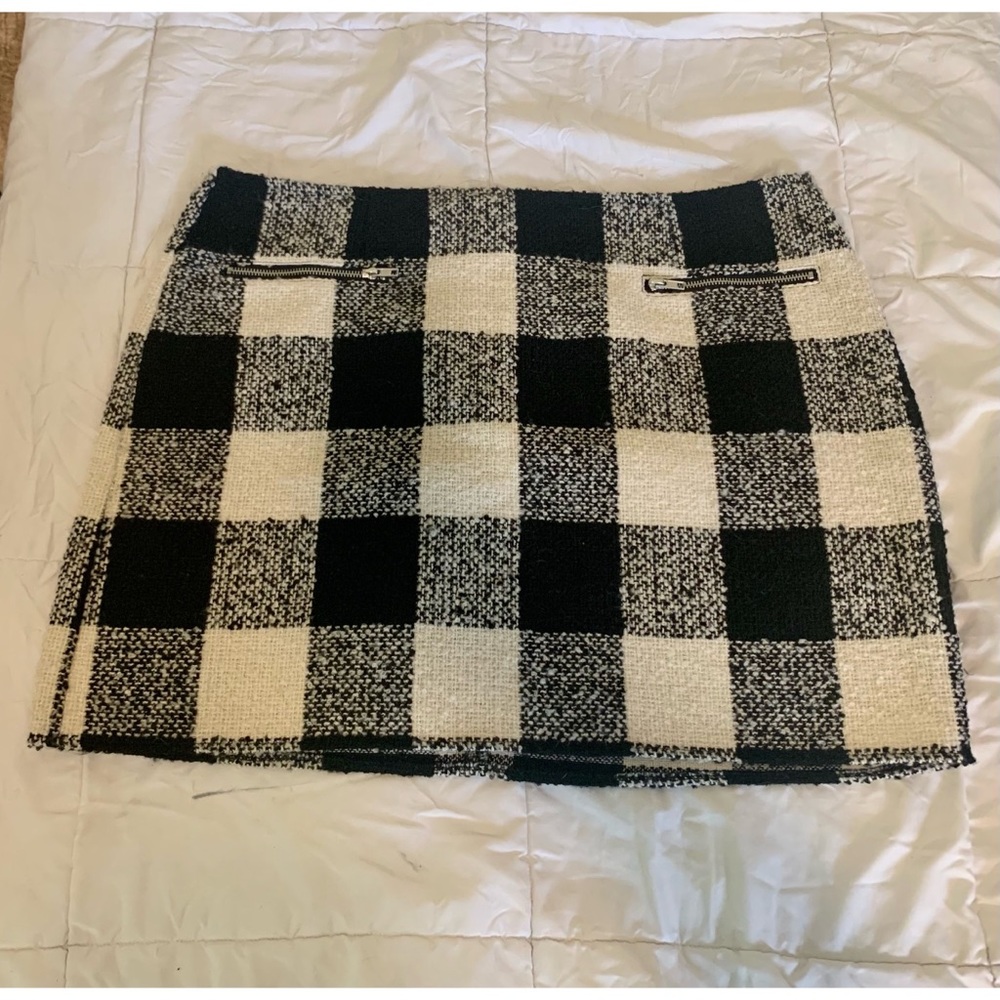 Forever 21 Women’s Plus Tweed Buffalo Plaid Miniskirt, Cream/Black 2X